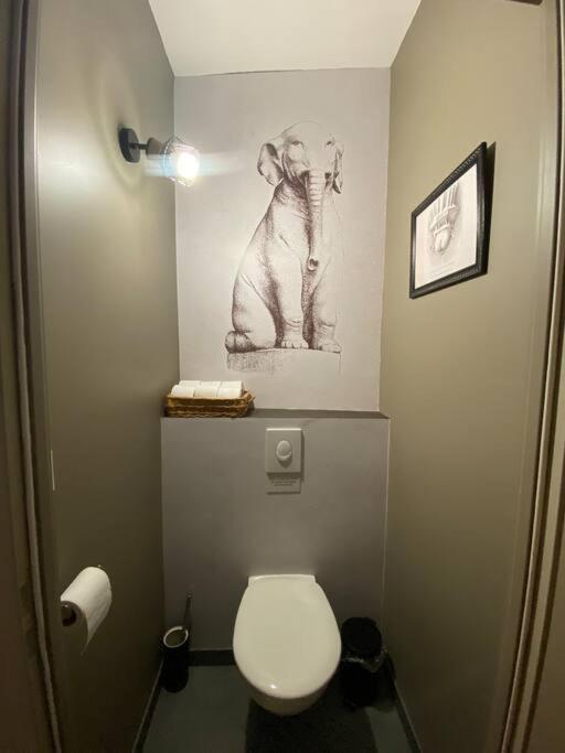 Les Quatre Piliers - 1 Min Palais Jacques Coeur Apartment Bourges Luaran gambar