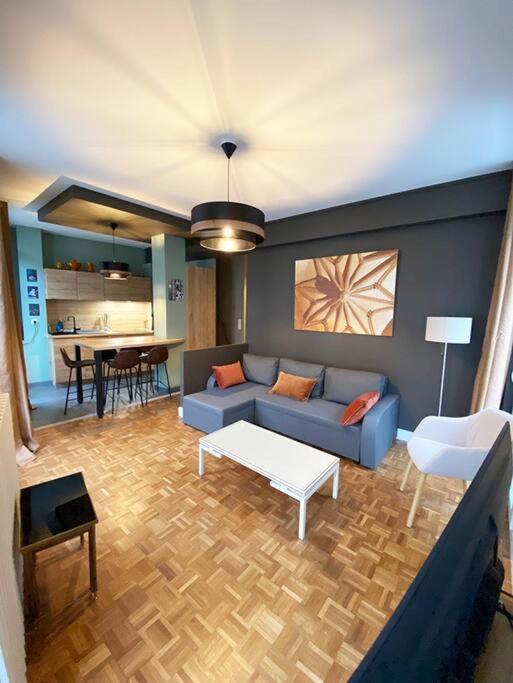 Les Quatre Piliers - 1 Min Palais Jacques Coeur Apartment Bourges Luaran gambar